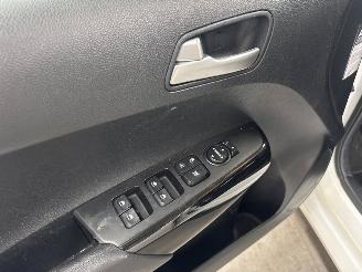 Kia Picanto 1.0 DPI picture 22