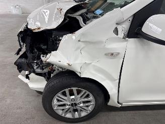 Kia Picanto 1.0 DPI picture 11
