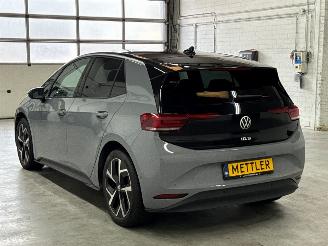 Volkswagen ID.3 Pro 63 kWh Hatchback 4Dr Elektrisch  150kW (204pk) RWD picture 4