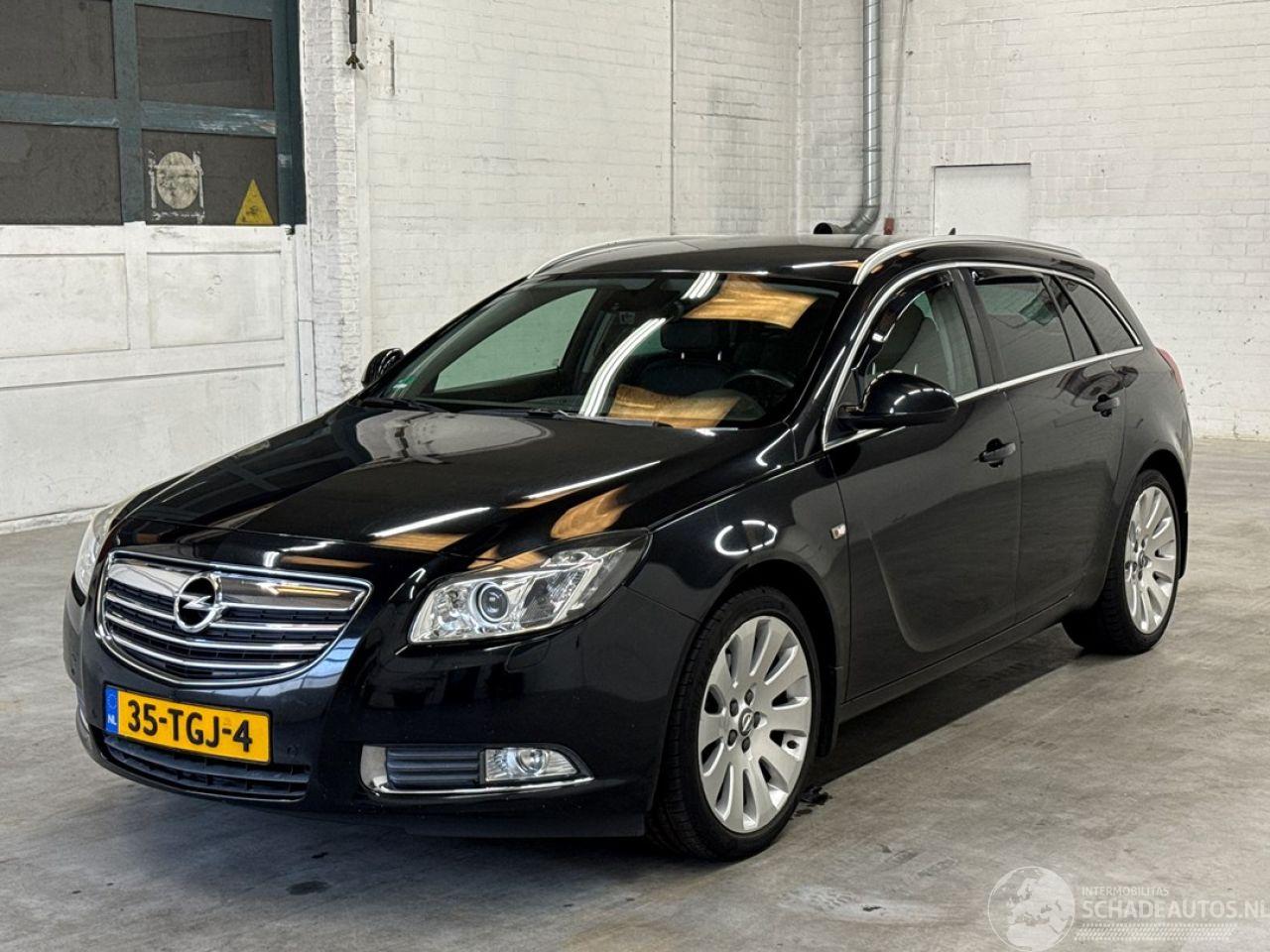 Opel Insignia SPORTS TOURER SW 2.0 Turbo 4x4 1.998cc 184kW (250pk)