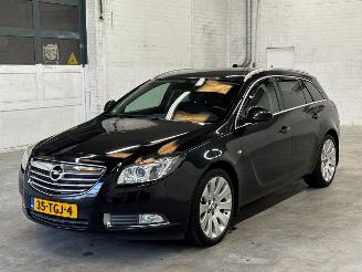 uszkodzony samochody osobowe Opel Insignia SPORTS TOURER SW 2.0 Turbo 4x4 1.998cc 184kW (250pk) 2012/1