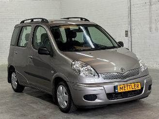 Toyota Yaris-verso 1.3 16V MPV  Benzine 1.299cc 62kW (84pk) FWD picture 7
