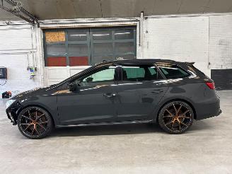 Seat Leon ST / CUPRA picture 2