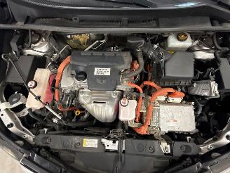 Toyota Rav-4 2.5 Hybrid 16V VVT-i 4x2 Jeep/SUV  Benzine 2.494cc 145kW (197pk) FWD picture 30