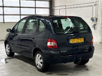 Renault Mégane Scénic 1.6 16V MPV  Benzine 1.598cc 79kW (107pk) FWD picture 3