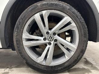 Volkswagen Tiguan R-line 1.4 TSI Plug-in eHybrid 16V SUV Elektrisch Benzine 1.395cc 180kW (245pk) FWD 2020-11/2024-04 DGEA picture 28