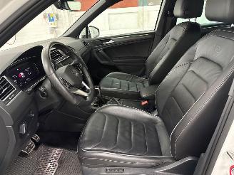 Volkswagen Tiguan R-line 1.4 TSI Plug-in eHybrid 16V SUV Elektrisch Benzine 1.395cc 180kW (245pk) FWD 2020-11/2024-04 DGEA picture 13