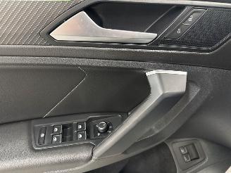 Volkswagen Tiguan R-line 1.4 TSI Plug-in eHybrid 16V SUV Elektrisch Benzine 1.395cc 180kW (245pk) FWD 2020-11/2024-04 DGEA picture 23