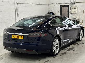Tesla Model S 85 Liftback  Elektrisch  270kW (367pk) RWD picture 5