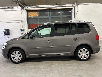 Volkswagen Touran 1.2 TSI MPV  Benzine 1.197cc 77kW (105pk) FWD picture 2