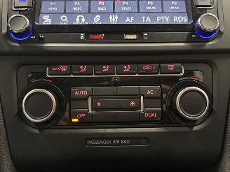 Volkswagen Golf 1.4 TSI 122 16V Hatchback  Benzine 1.390cc 90kW (122pk) FWD picture 18