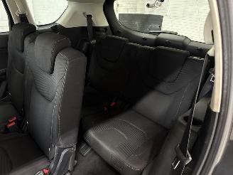 Ford S-Max 2.0 TDCi 180 16V 4x4 MPV  Diesel 1.997cc 132kW (179pk) 4x4 picture 10