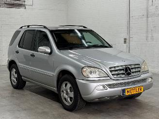 Mercedes ML 270 2.7 CDI 20V SUV  Diesel 2.685cc 120kW (163pk) 4x4 picture 7
