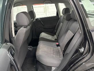 Volkswagen Polo 1.4 16V Hatchback  Benzine 1.390cc 59kW (80pk) FWD picture 10