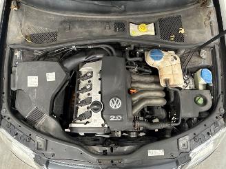 Volkswagen Passat 2.0 20V Combi/o  Benzine 1.984cc 96kW (131pk) FWD picture 19