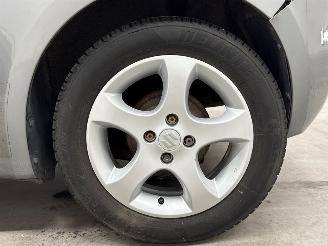 Suzuki Swift 1.3 VVT 16V Hatchback  Benzine 1.328cc 68kW (92pk) FWD picture 22