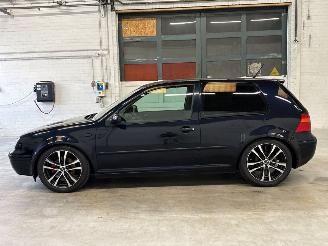Volkswagen Golf 2.0 Hatchback  Benzine 1.984cc 85kW (116pk) FWD picture 2
