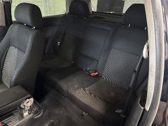 Volkswagen Golf 2.0 Hatchback  Benzine 1.984cc 85kW (116pk) FWD picture 10