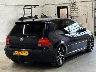 Volkswagen Golf 2.0 Hatchback  Benzine 1.984cc 85kW (116pk) FWD picture 5