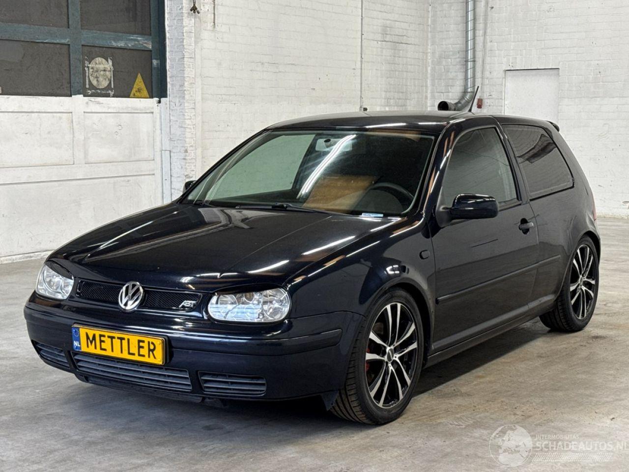 Volkswagen Golf 2.0 Hatchback  Benzine 1.984cc 85kW (116pk) FWD