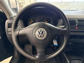Volkswagen Golf 2.0 Hatchback  Benzine 1.984cc 85kW (116pk) FWD picture 14