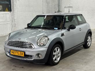 Auto incidentate Mini Mini 1.4 16V One Hatchback  Benzine 1.397cc 70kW (95pk) FWD 2007/5