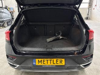 Volkswagen T-Roc 1.5 TSI Evo BMT 16V SUV  Benzine 1.498cc 110kW (150pk) FWD picture 9