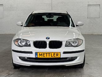 BMW 1-serie 116i 1.6 16V Hatchback 4Dr Benzine 1.597cc 90kW (122pk) RWD picture 8