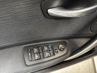 BMW 1-serie 116i 1.6 16V Hatchback 4Dr Benzine 1.597cc 90kW (122pk) RWD picture 15
