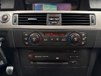 BMW 3-serie 318i picture 22