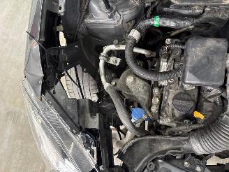 Suzuki Swift 1.2 Dual Jet 16V Smart Hybrid Hatchback 4Dr Elektrisch Benzine 1.242cc 61kW (83pk) FWD picture 30