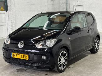 Coche accidentado Volkswagen Up! 1.0 12V 75 Hatchback  Benzine 999cc 55kW (75pk) FWD 2012/9