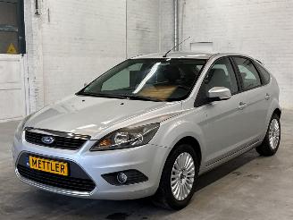 damaged passenger cars Ford Focus 1.6 16V Hatchback  Benzine 1.596cc 74kW (101pk) FWD 2008/7
