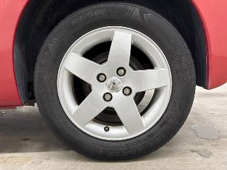 Peugeot 207 1.4 Hatchback  Benzine 1.360cc 54kW (73pk) FWD picture 21