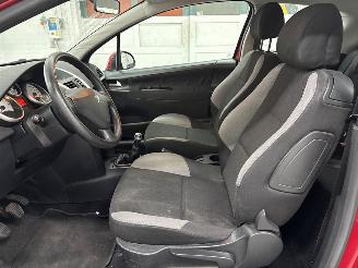 Peugeot 207 1.4 Hatchback  Benzine 1.360cc 54kW (73pk) FWD picture 11