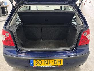 Volkswagen Polo 1.4 16V Hatchback  Benzine 1.390cc 55kW (75pk) FWD picture 9