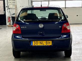 Volkswagen Polo 1.4 16V Hatchback  Benzine 1.390cc 55kW (75pk) FWD picture 4