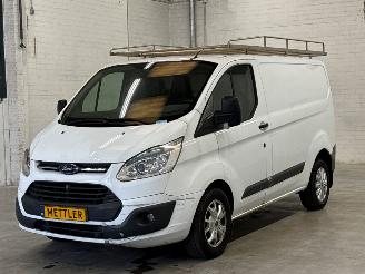 uszkodzony samochody ciężarowe Ford Transit Custom 2.2 TDCi 16V Bestel  Diesel 2.198cc 74kW (101pk) FWD 2013/3