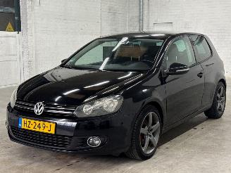 krockskadad bil auto Volkswagen Golf 1.4 TSI 122 16V Hatchback  Benzine 1.390cc 90kW (122pk) FWD 2010/9