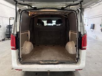Mercedes Vito 2.2 116 CDI 16V Bus  Diesel 2.143cc 120kW (163pk) RWD picture 9