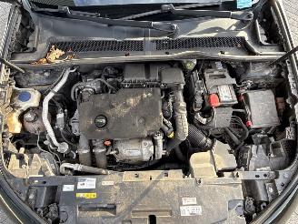 Peugeot 508 1.5 BlueHDi 130 Liftback  Diesel 1.499cc 96kW (131pk) FWD picture 31