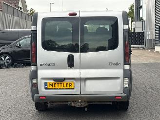 Renault Trafic 1.9 dCi 100 16V Bestel  Diesel 1.870cc 74kW (101pk) FWD picture 4