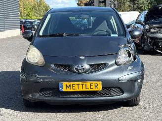 Toyota Aygo 1.0 12V VVT-i Hatchback  Benzine 998cc 50kW (68pk) FWD picture 8