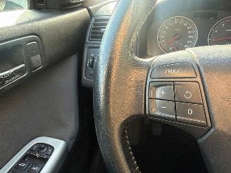 Volvo S-40 2.4 20V Sedan 4Dr Benzine 2.435cc 103kW (140pk) FWD picture 14