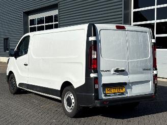 Renault Trafic 2.0 dCi 16V 130 Bestel  Diesel 1.995cc 96kW (131pk) FWD picture 3