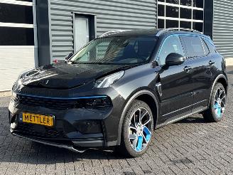 Schadeauto Lynk & Co 01 1.5 PHEV SUV 4Dr Elektrisch Benzine 1.477cc 192kW (261pk) FWD 2021/12
