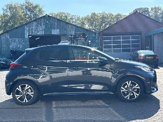 Toyota Yaris 1.5 12V Hybrid 115 Hatchback  Elektrisch Benzine 1.490cc 85kW (116pk) FWD picture 6