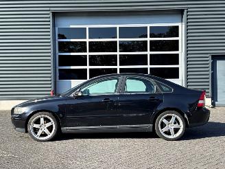 Volvo S-40 2.4 20V Sedan 4Dr Benzine 2.435cc 103kW (140pk) FWD picture 2