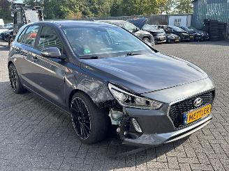Hyundai I-30 1.4 T-GDI 16V Hatchback  Benzine 1.353cc 103kW (140pk) FWD picture 7