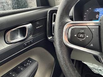 Volvo XC40 2.0 B4 16V Mild Hybrid Autom. SUV  Elektrisch Benzine 1.969cc 145kW (197pk) FWD picture 19